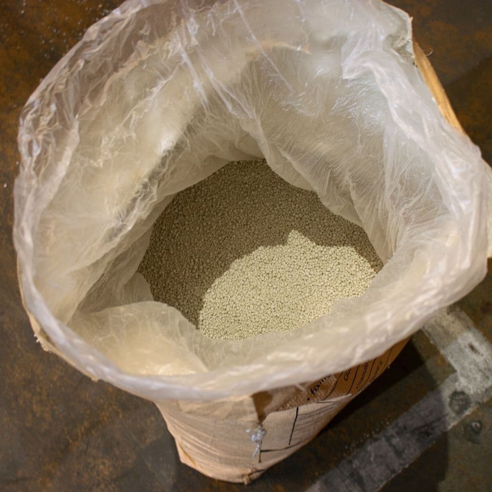 Sustainable and Natural Pond Liner - Clay - Image 2